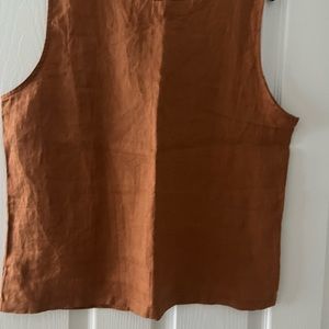 Quince linen sleeveless blouse